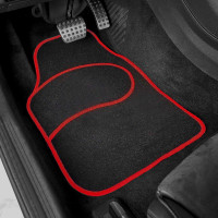 Set 4 Covorase auto din Mocheta, model Universal, culoare Negru cu margine Rosie, dimensiuni fata 64 x 44cm | spate 44 x 29cm